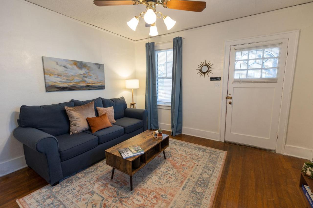 Historic Revival King Bed Midtown Memphis 68 Yes Pets Fast Wifi Free Parking Villa ภายนอก รูปภาพ