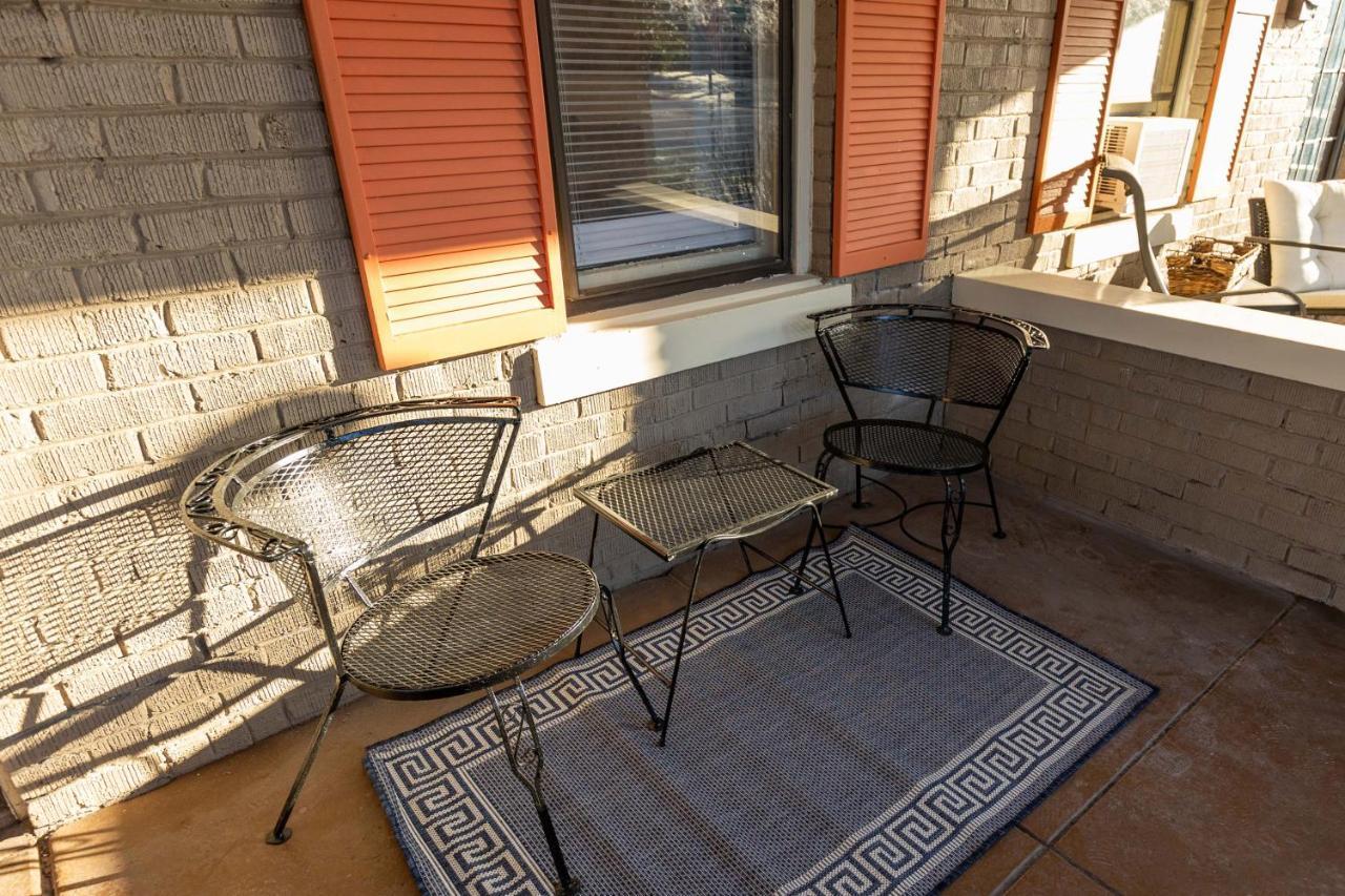 Historic Revival King Bed Midtown Memphis 68 Yes Pets Fast Wifi Free Parking Villa ภายนอก รูปภาพ